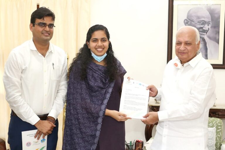 First Invitation of Smart City Thiruvananthapuram’s Azadi ka Amrit Mahotsav to Governor of Kerala