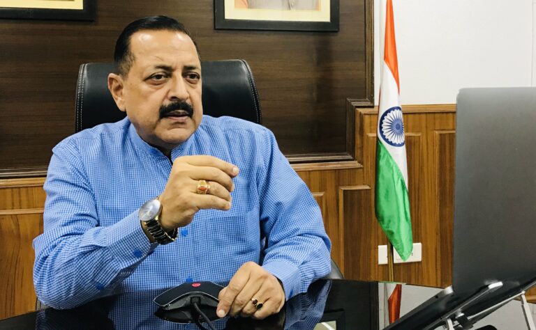 Jitendra Pradhan urges babus to use technology