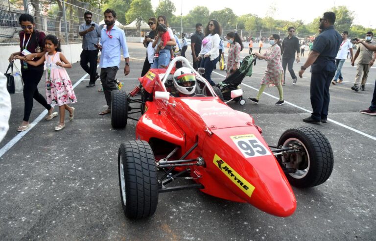 Electric racing cars pack a punch at Hyderabad